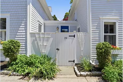 19 Third Street, Newport, RI 02840 - Photo 30