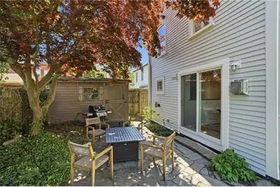 19 Third Street, Newport, RI 02840 - Photo 28