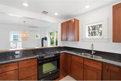 19 Third Street, Newport, RI 02840 - Photo 20