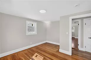 1002 Charles St, North Providence, RI 02904 - Photo 18