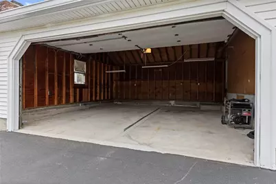 7 Esther Street, Cranston, RI 02920 - Photo 28