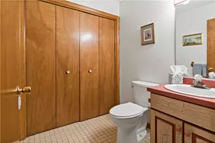 50 S Bay Dr, Narragansett, RI 02882 - Photo 14