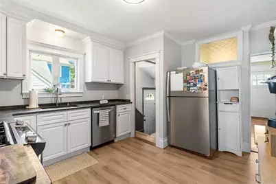 53 Edgewood Avenue, Cranston, RI 02905 - Photo 14