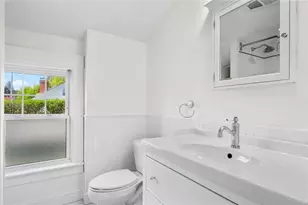 58 Bliss Rd, Newport, RI 02840 - Photo 32