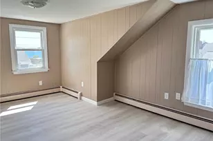 10 Anawan Ave, Narragansett, RI 02882 - Photo 10
