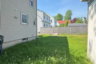 175 Canton St, Providence, RI 02908 - Photo 2