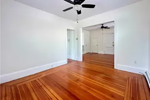 140 Humboldt Ave, Providence, RI 02906 - Photo 24