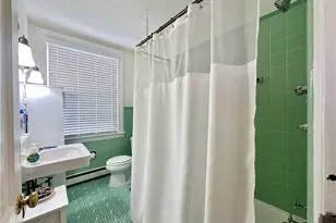 140 Humboldt Ave, Providence, RI 02906 - Photo 10