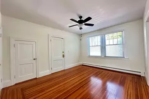 140 Humboldt Ave, Providence, RI 02906 - Photo 20
