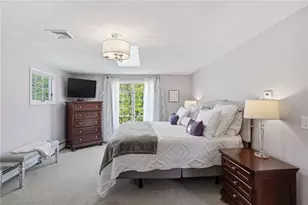 34 Brooks Farm Dr, Bristol, RI 02809 - Photo 20