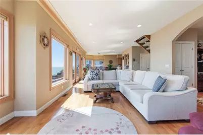 25 Narragansett Street, North Kingstown, RI 02852 - Photo 30