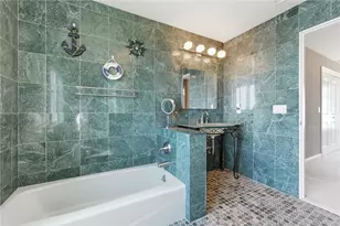 25 Narragansett St, North Kingstown, RI 02852 - Photo 48