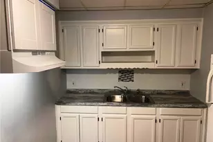 38 Lawrence St, Pawtucket, RI 02860 - Photo 8