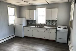 38 Lawrence St, Pawtucket, RI 02860 - Photo 14