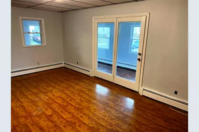 38 Lawrence Street, Pawtucket, RI 02860 - Photo 12