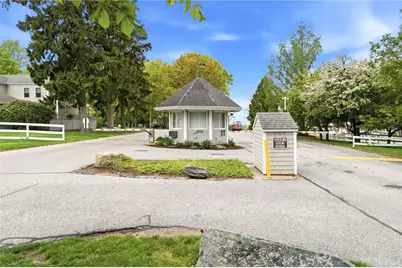 31 Seabreeze Lane, Bristol, RI 02809 - Photo 6
