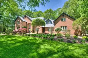 137 Signal Ridge Way, East Greenwich, RI 02818 - Photo 2