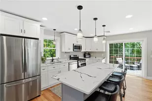 6 Sterling Ave, Warwick, RI 02889 - Photo 8