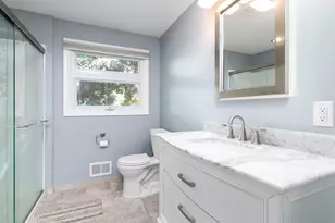 64 Amherst Rd, Cranston, RI 02920 - Photo 18