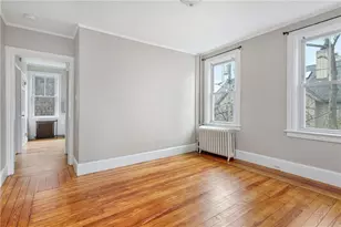 427 Spring St, Newport, RI 02840 - Photo 4