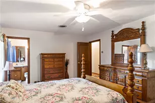 26 Carriage Way, North Providence, RI 02904 - Photo 28
