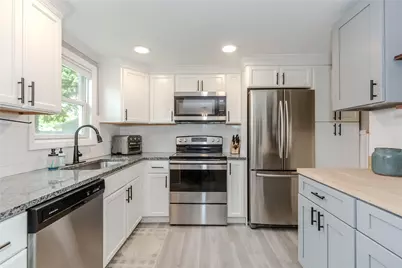 189 Underwood Avenue, Warwick, RI 02888 - Photo 4