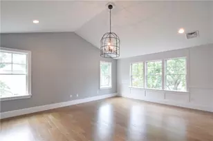 01 Chace St, Warwick, RI 02818 - Photo 12
