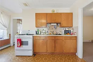 19 Elm St, Cumberland, RI 02864 - Photo 22