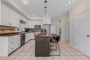193 Torrie Ln, North Kingstown, RI 02852 - Photo 12