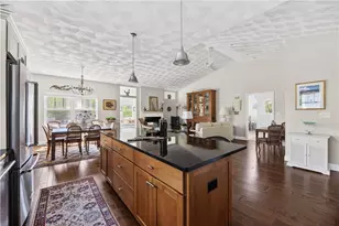 55 Morningside Dr, North Kingstown, RI 02852 - Photo 8