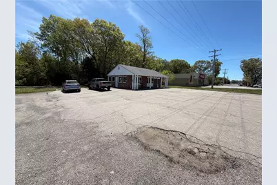 7560 Post Road, North Kingstown, RI 02852 - Photo 2