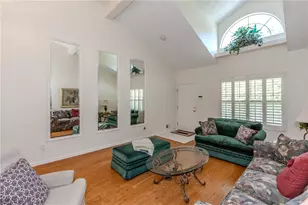 32 Orchard Meadows Dr, Smithfield, RI 02917 - Photo 6