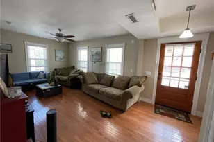 153 Marlborough St, East Greenwich, RI 02818 - Photo 14