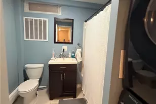 153 Marlborough St, East Greenwich, RI 02818 - Photo 12