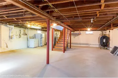 429 Forest Avenue, Middletown, RI 02842 - Photo 32