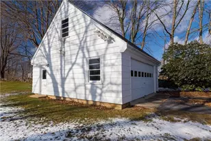 429 Forest Ave, Middletown, RI 02842 - Photo 36
