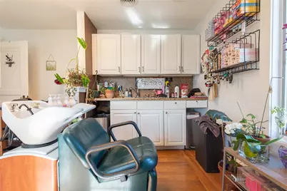 [Address not provided], Cranston, RI 02910 - Photo 8