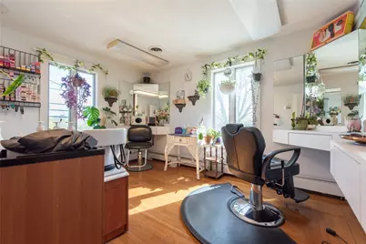[Address not provided], Cranston, RI 02910 - Photo 6