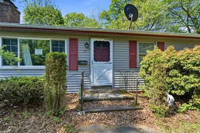 35 Elmwood Drive, North Kingstown, RI 02852 - Photo 2