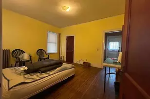 75 Lenox Ave, Providence, RI 02907 - Photo 18
