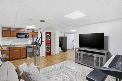 212 Lexington Avenue, North Providence, RI 02904 - Photo 26