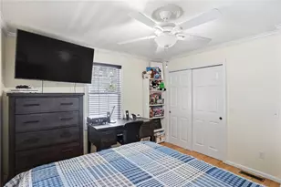 212 Lexington Ave, North Providence, RI 02904 - Photo 22