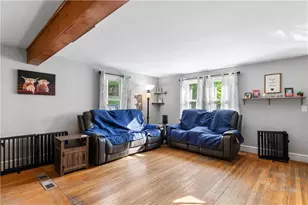 35 Mumford St, Coventry, RI 02816 - Photo 4