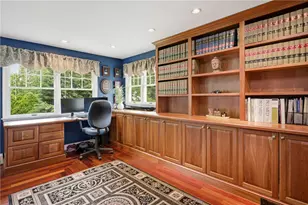 31 Meadowbrook Dr, Barrington, RI 02806 - Photo 18