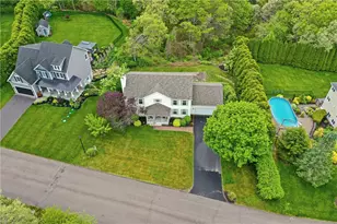 28 Rockridge Rd, Westerly, RI 02891 - Photo 2