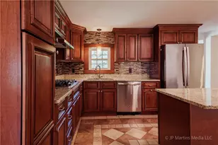 58 Spooner Ave, Warwick, RI 02886 - Photo 10