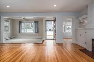 41 Berwick Ln, Cranston, RI 02905 - Photo 4