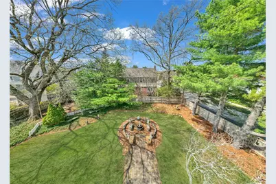 234 Blackstone Boulevard, Providence, RI 02906 - Photo 12