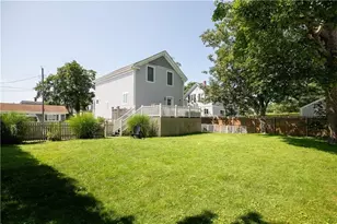 40 Grafton St, Newport, RI 02840 - Photo 22