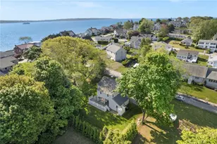 12 Nassau Ave, Narragansett, RI 02882 - Photo 12